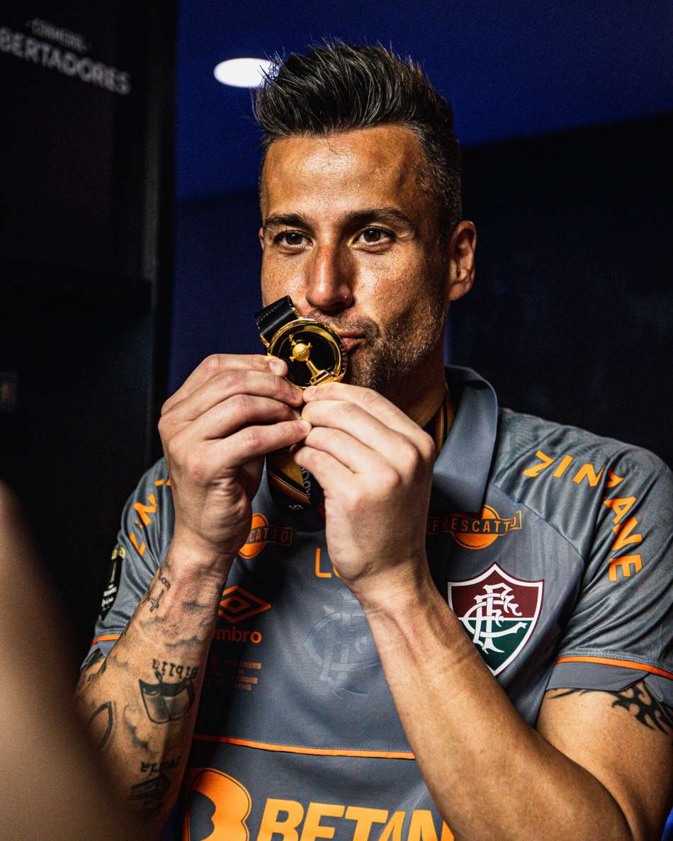 Fábio no título do Fluminense na Libertadores de 2023 (Foto: Lucas Merçon/ Fluminense FC)