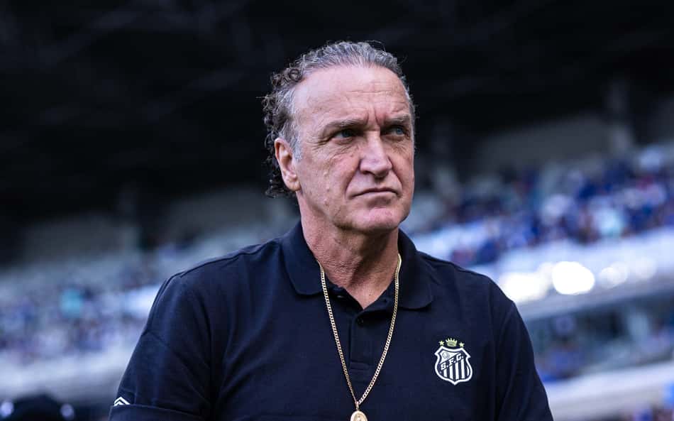 Fala de Cuca em derrota do Santos viraliza: 'Questão de opinião'
