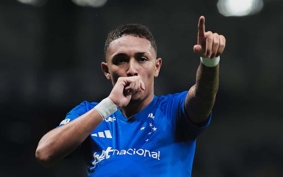 Kauã Moraes revela como 'estudo' de ex-Flamengo o ajudou em função no Cruzeiro