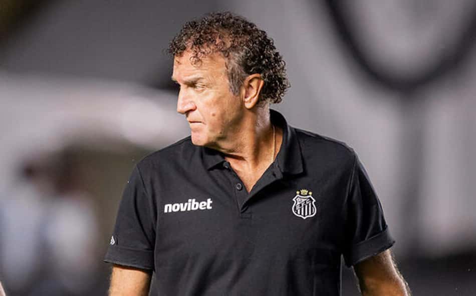 Cuca durante partida entre o Santos e o Remo, na Vila Belmiro. (Foto: Raul Baretta/ Santos FC)