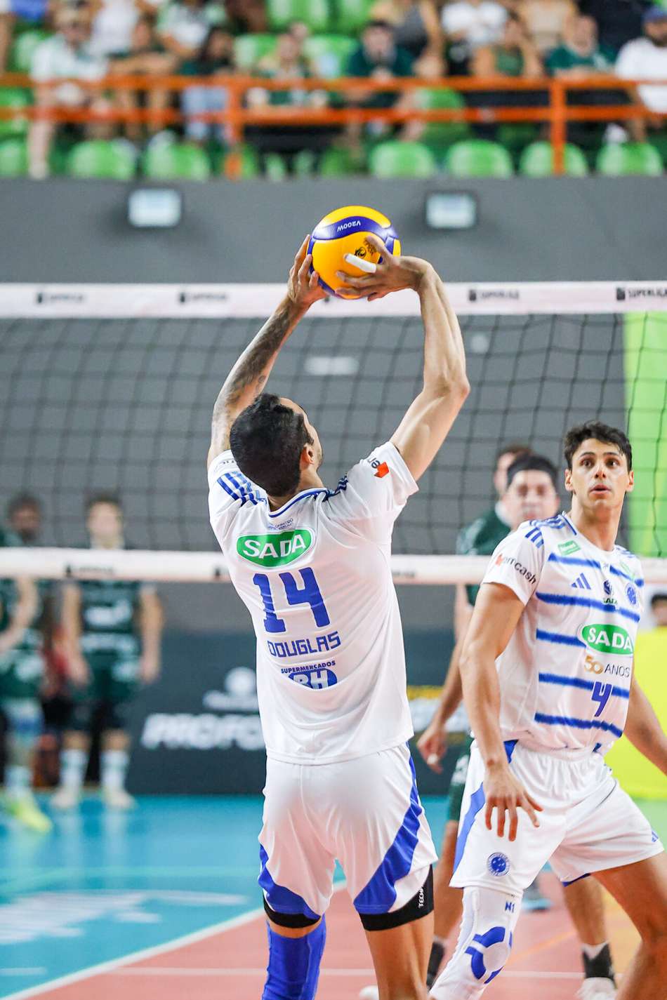 Douglas Souza em ação pelo Sada Cruzeiro nas quartas de final da Superliga Masculina 25/26 (Foto: Karen Yohanna)