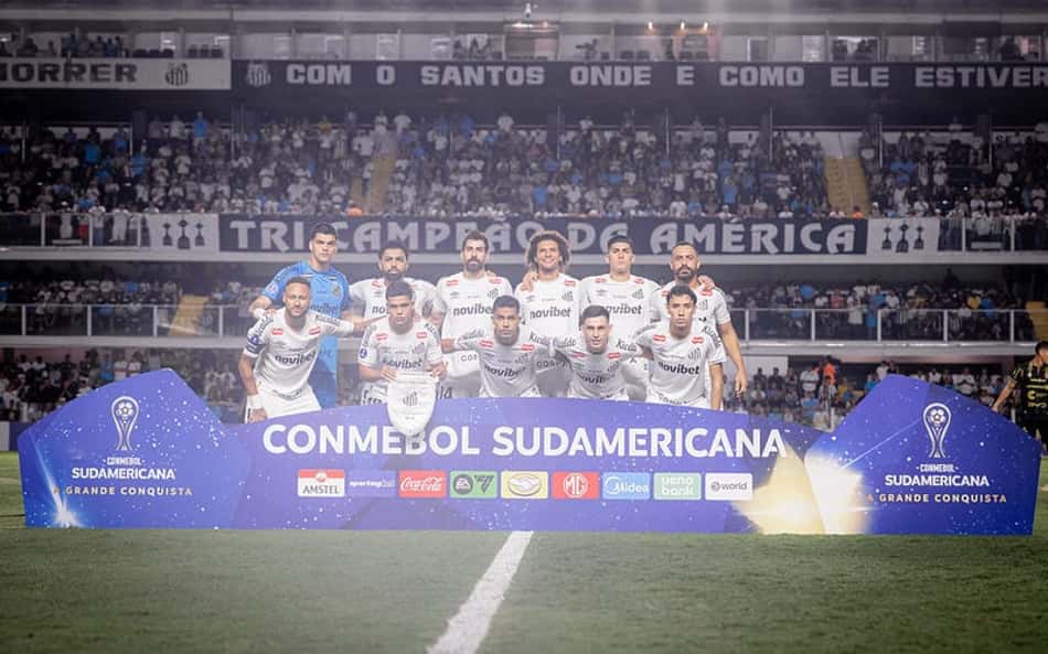 Cuca lamenta empate do Santos e cobra eficiência: 'Perdemos gols claros'
