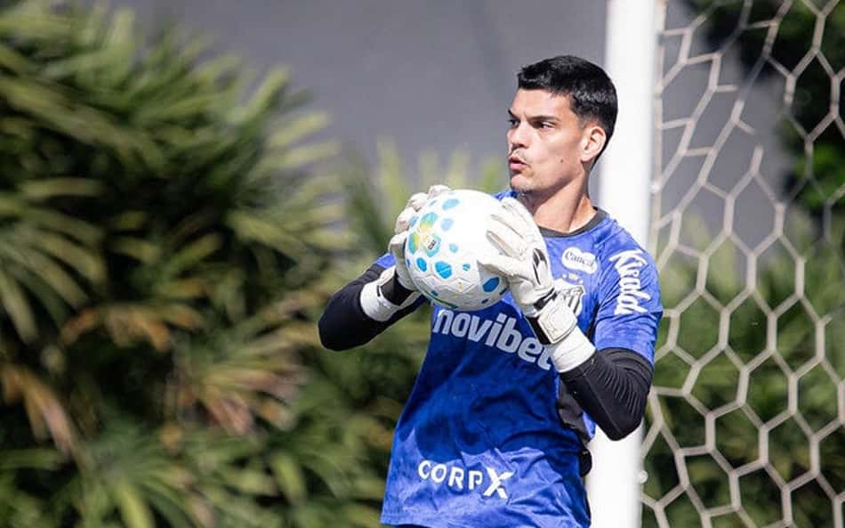 Gabriel Brazão será desfalque do Santos no duelo contra o Bahia. (Foto: Raul Baretta/ Santos FC)