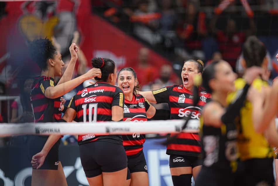 Sesc/Flamengo x Praia Clube pela Superliga Femina