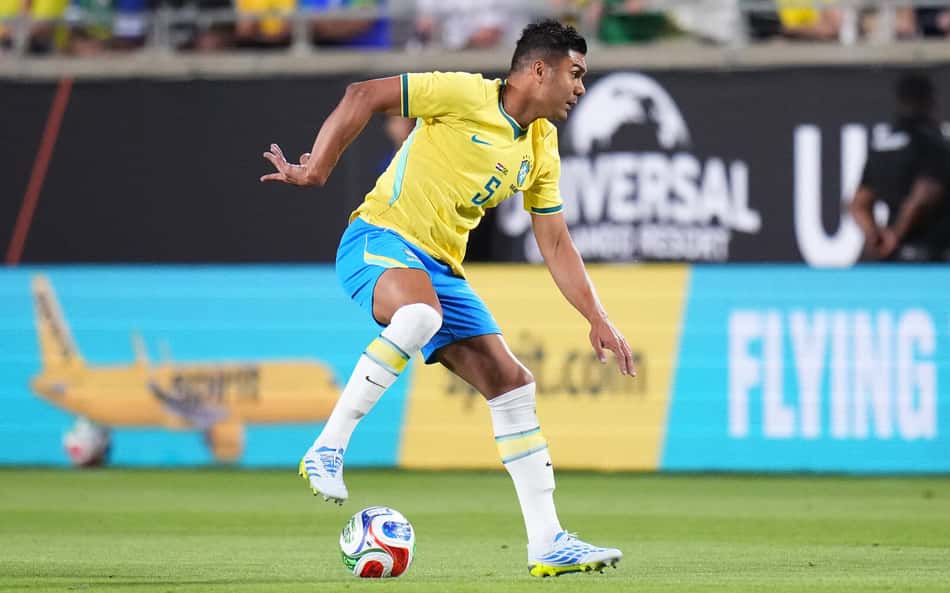 Casemiro crê em Brasil forte na Copa do Mundo apesar de ciclo conturbado