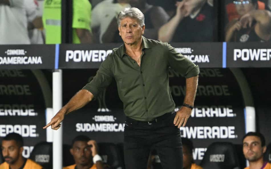 Elenco do Vasco foi cobrado por Pedrinho e Renato Gaúcho após a derrota para o Audax