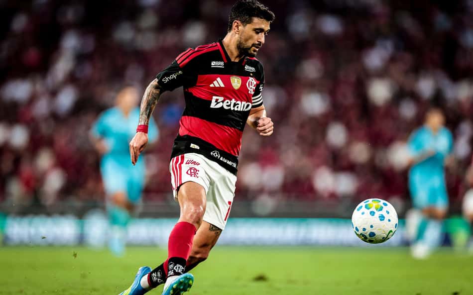 Arrascaeta se reaproxima do gol e deslancha no Flamengo de Jardim