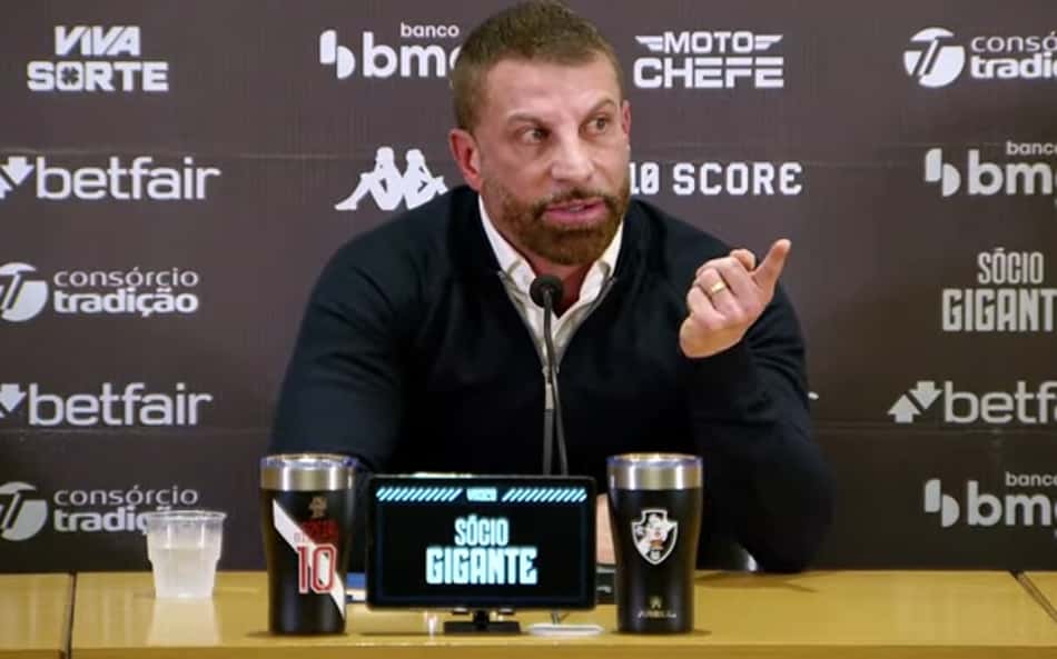 Pedrinho rebate Bap e John Textor após ataques ao Vasco