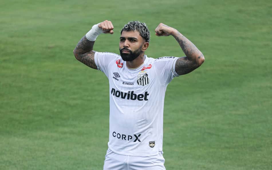 Gabigol marca e está a um gol de alcançar recorde histórico