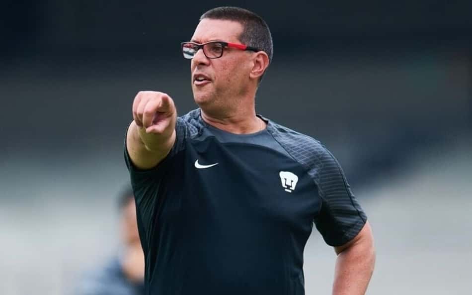 Marcelo Frigerio, ex-Pumas, deve assumir o time feminino do Santos. (Pumas/Divulgação)
