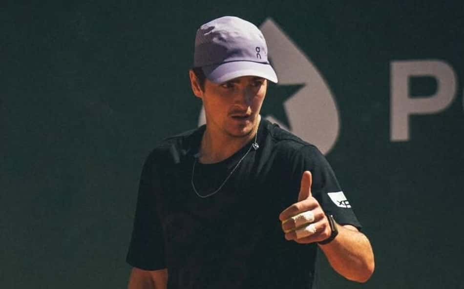 João Fonseca em treino em Monte Carlo (Reprodução)
