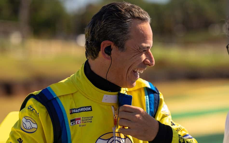 Helio Castroneves revela detalhes da agenda de abril, com corridas em Long Beach e Interlagos