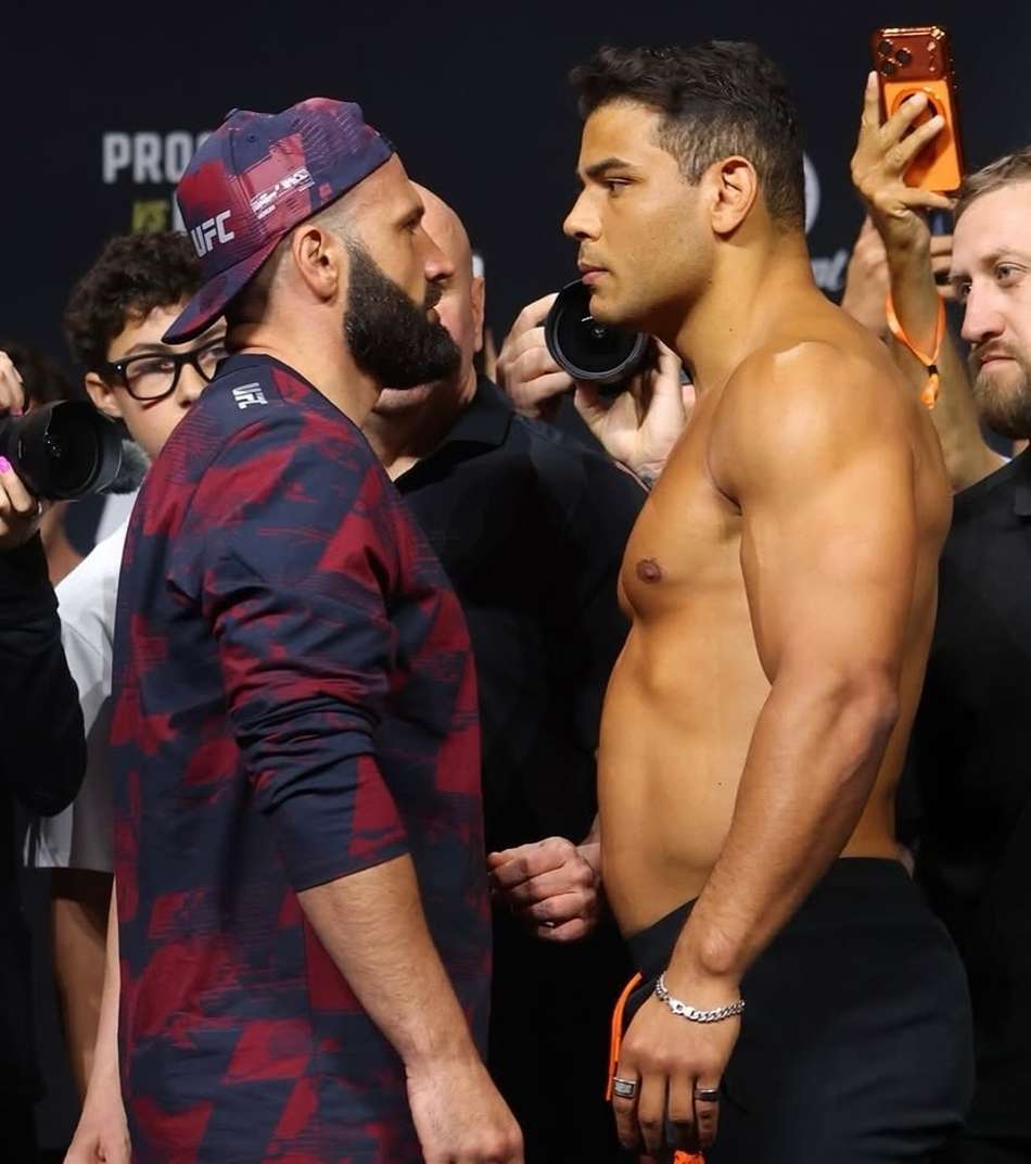 'Borrachinha' encara Murzakanov durante pesagem do UFC 327 (Foto: Reprodução/UFC)