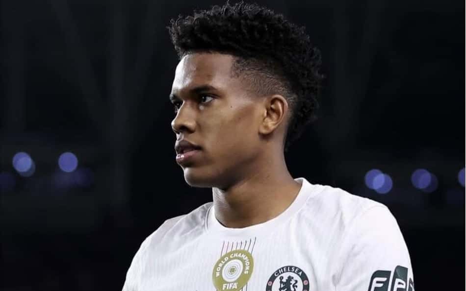 Preocupa? Técnico do Chelsea atualiza situação de Estêvão: 'Devastador'