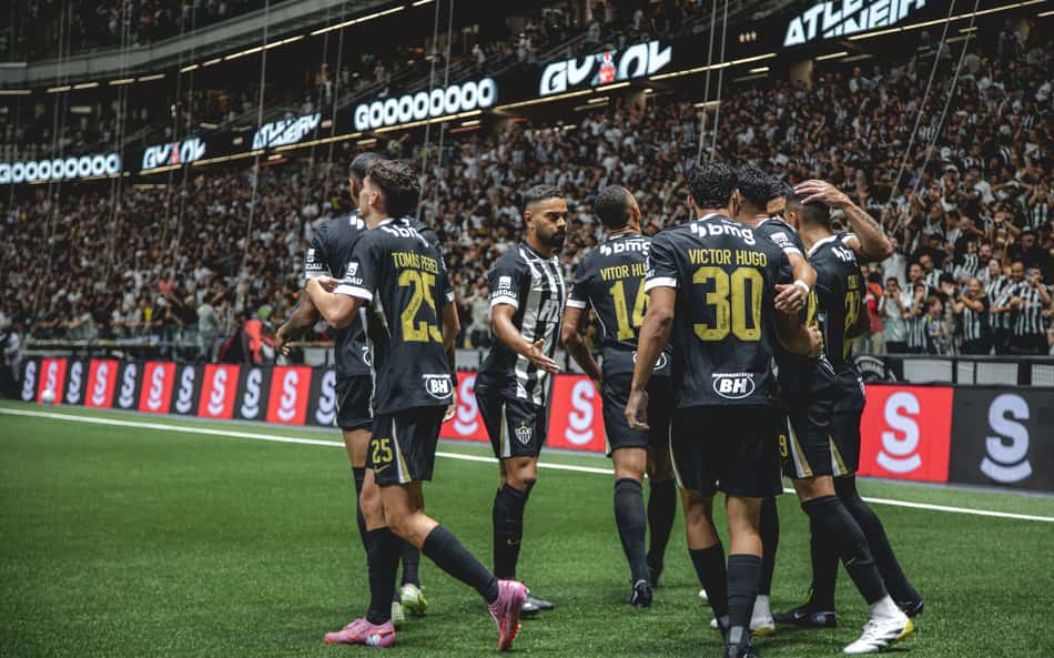 Atlético-MG vence o Athletico-PR e engata segunda vitória consecutiva no Brasileirão; veja os gols