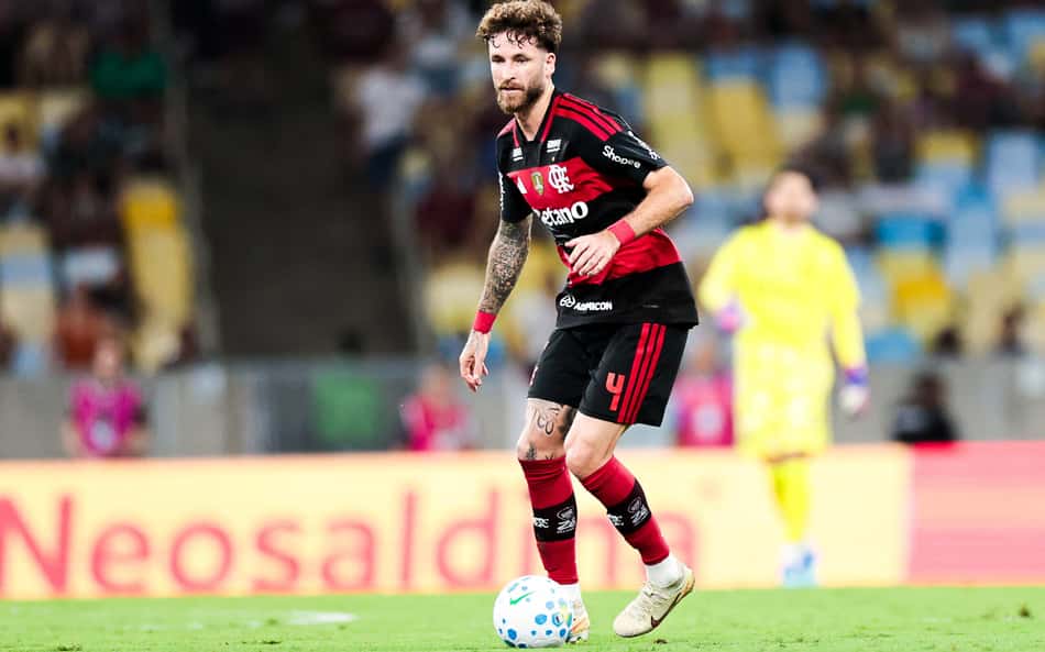 Léo Pereira manda recado ao Fluminense após vitória do Flamengo: 'Grato'