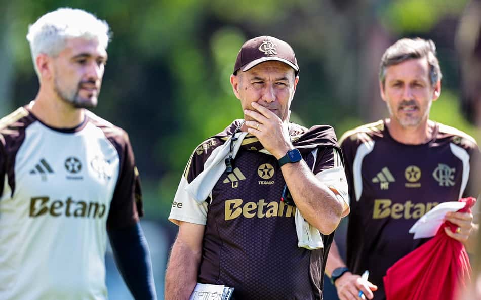 Com mudanças, Leonardo Jardim define escalação do Flamengo para enfrentar o Estudiantes