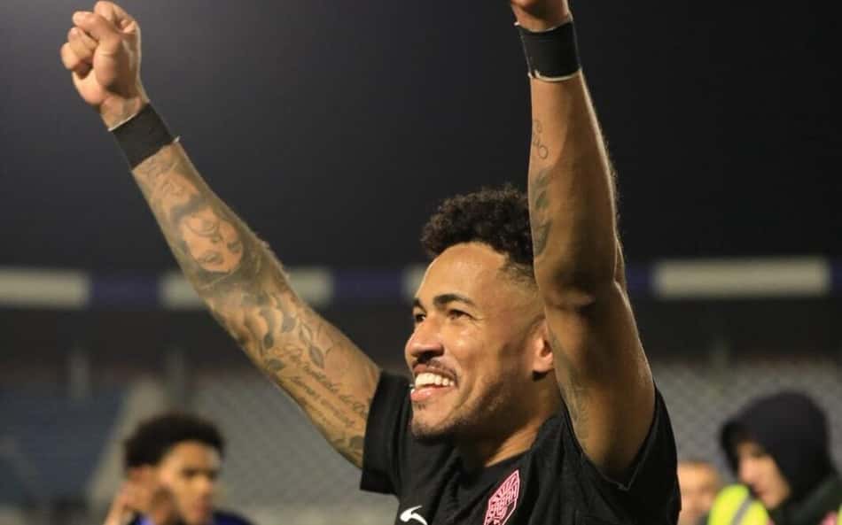 Nogueira comemora vitória do Sabah sobre o Qabarab, pela Liga do Azerbaijão