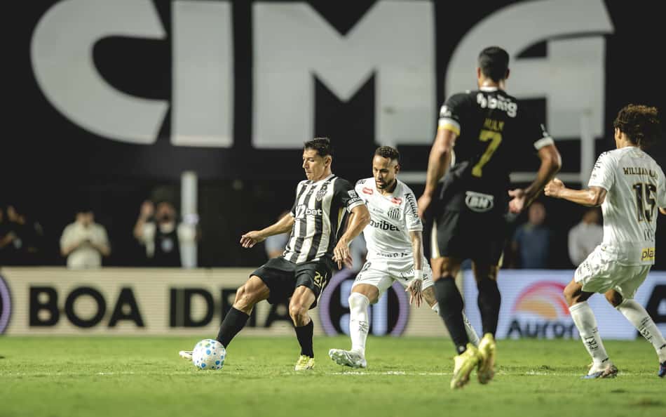 Neymar na Copa? Hulk 'foge' do assunto, mas ressalta qualidade do atacante do Santos
