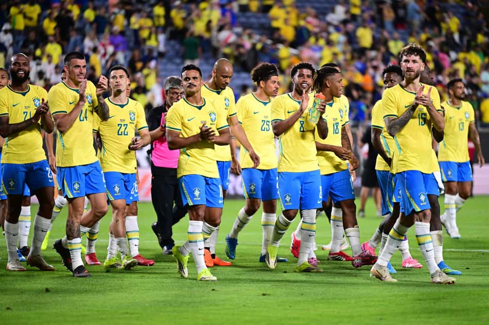 Seleção Brasileira comemora vitória sobre a Croácia por 3 a 1