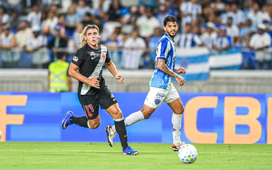 Veja gols em Paysandu x Vasco: Spinelli marca duas vezes para o Cruzmaltino