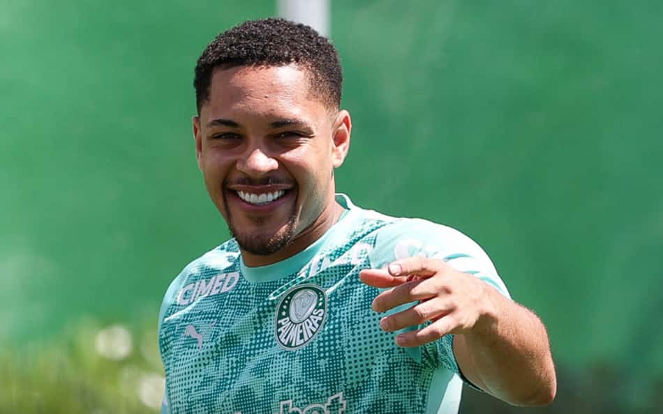 Sem Vitor Roque até a Copa, Palmeiras ganha prazo para retorno e mira recuperação modelo