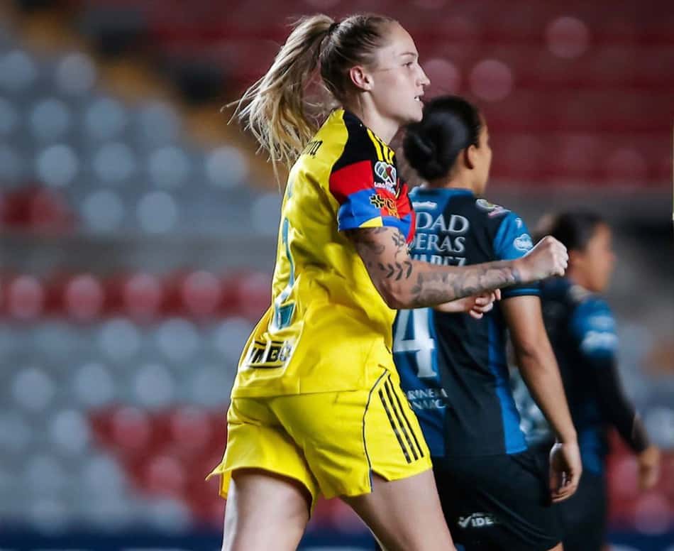 Isa Haas comemora segundo gol pelo América-MEX. (Foto: América/Divulgação)