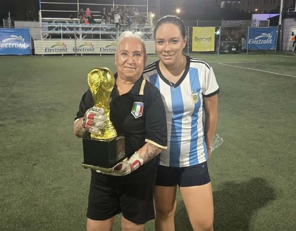 Goleira Juanita disputa a Liga do México. (Divulgação)