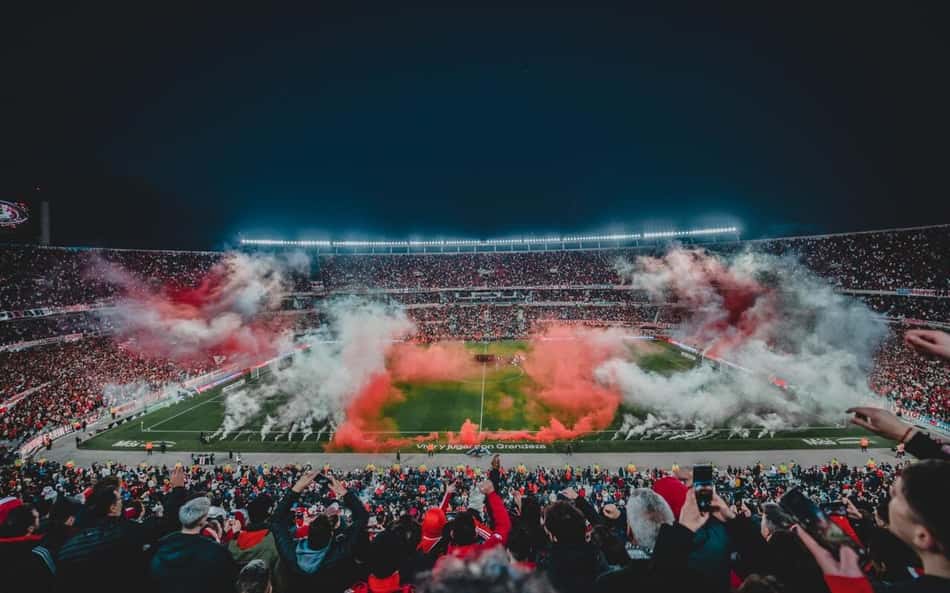 Superclásico no Monumental: River Plate recebe o Boca Juniors em momento de transformação