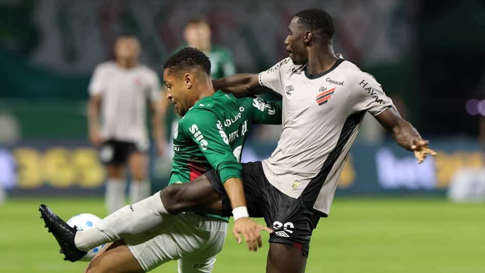 Vitor Roque palmeiras atacante