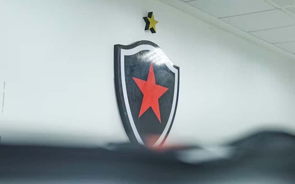 Botafogo-PB demite Lisca e contrata técnico campeão pelo Santos e ex-Corinthians