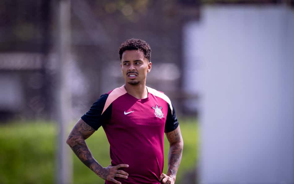Allan se desculpa por gesto obsceno em derrota do Corinthians: 'Não representa'