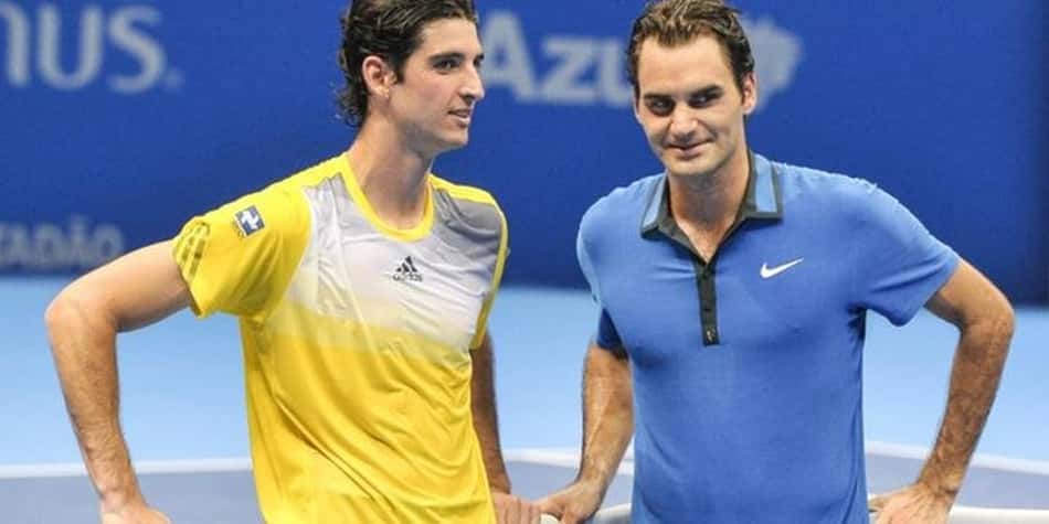 Thomaz Bellucci e Roger Federer se enfrentaram no Ginásio do Ibirapuera