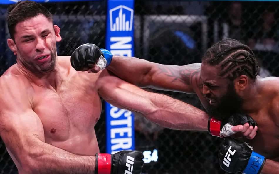 Marcus Buchecha é nocauteado no UFC Vegas 116 (Foto: Reprodução/ UFC)