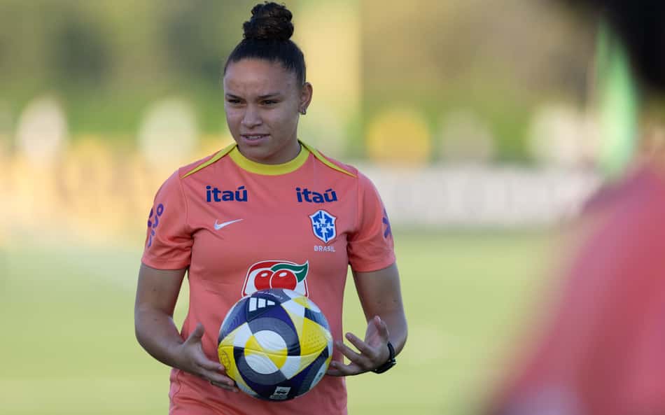 Dudinha durante treino da Seleção Feminina na Fifa Series. (Lívia Villas Boas/CBF)