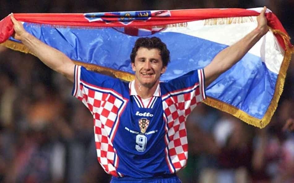 Croácia, com o artilheiro Suker, foi terceira colocada em 1998