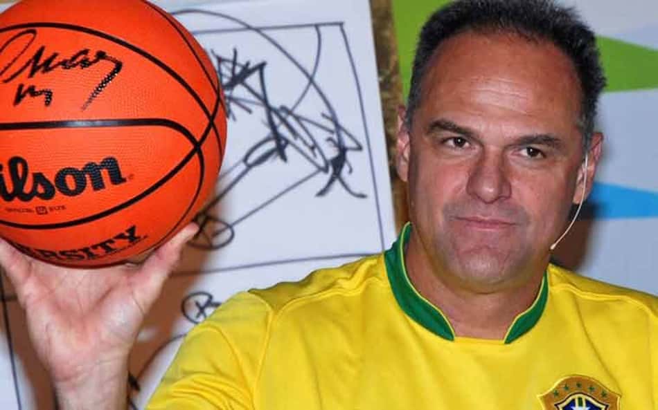 Real Madrid lamenta a morte de Oscar Schmidt, a maior lenda do basquete brasileiro
