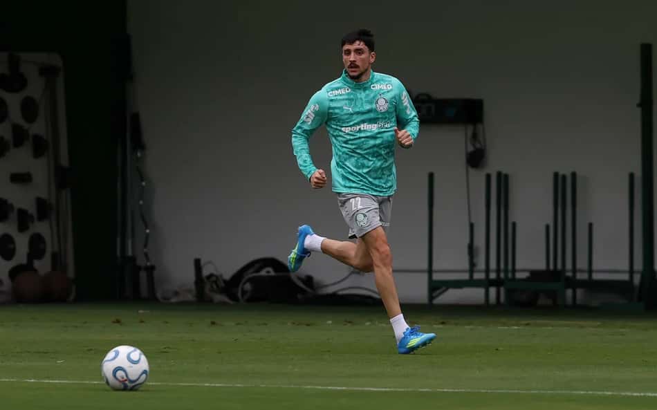 Piquerez evolui em recuperação no Palmeiras e fica perto de confirmar vaga na Copa