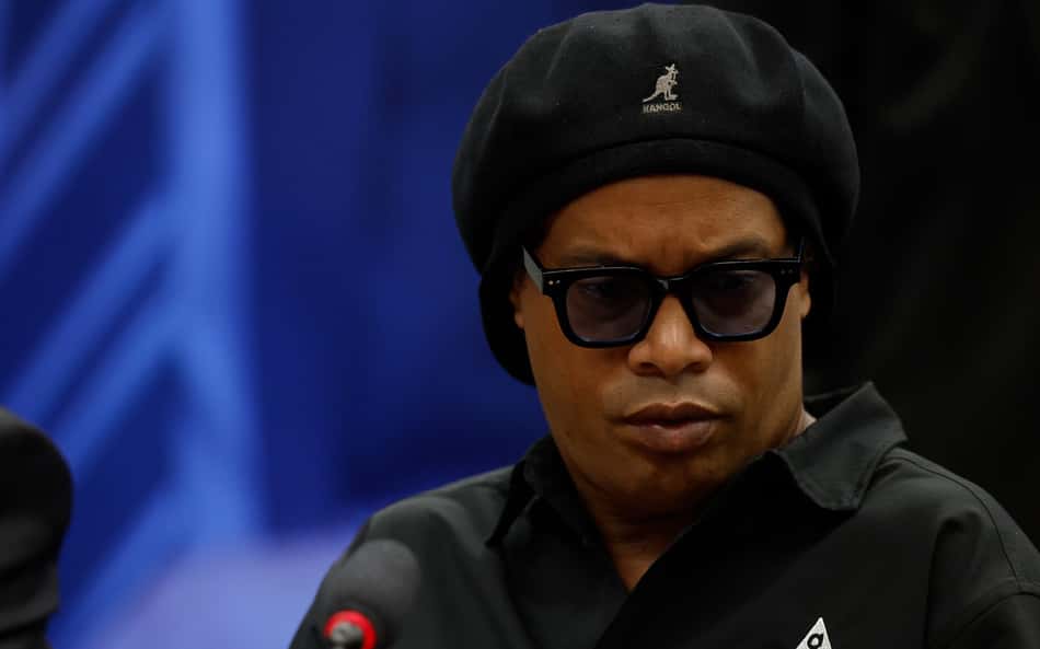Ronaldinho avalia possível convocação de Neymar: 'Com todo respeito'