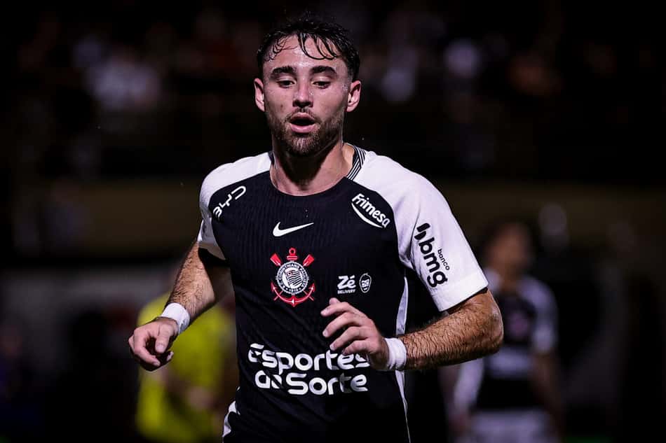 Pedro Milans perdeu espaço no Corinthians sob o comando de Fernando Diniz (Foto: Fabio Giannelli/AGIF/Folhapress)