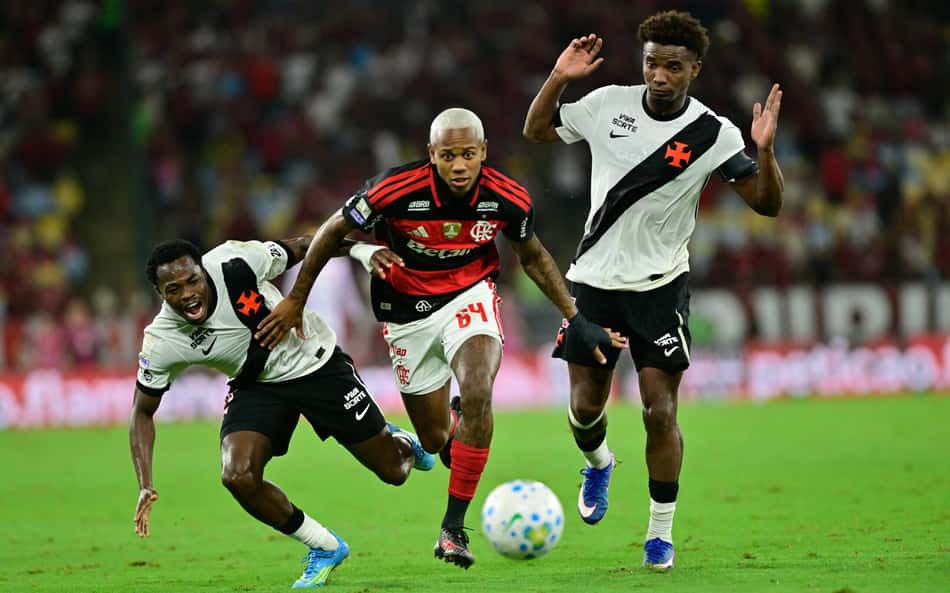 Promessa em xeque: Wallace Yan decepciona e perde espaço no Fla