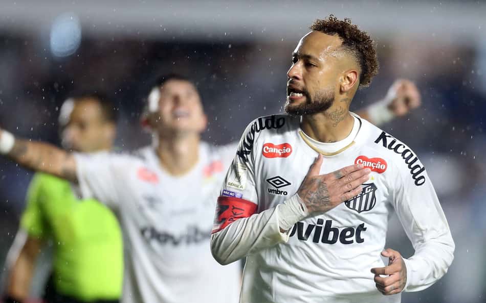 Atuação de Neymar em Santos x Bragantino gera recado a Ancelotti: 'Simplesmente'