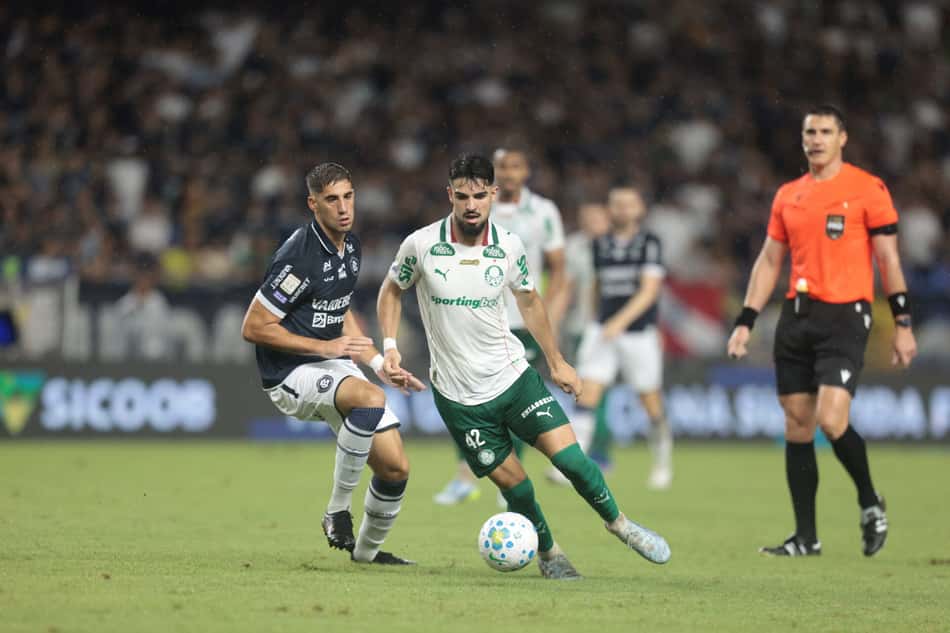 Palmeiras empatou com o Remo no Brasileirão (Foto: Fernando Torres/AGIF/Folhapress)