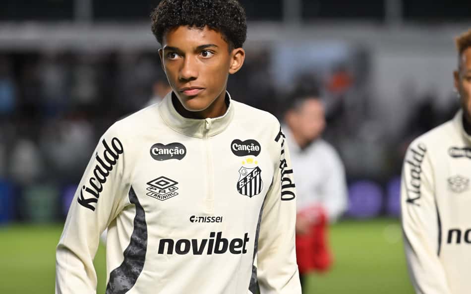 Em baixa no Santos, entenda como está a situação de Robinho Jr.