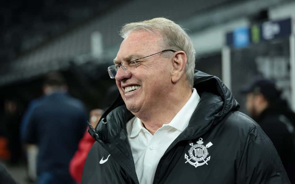 Em crise financeira, Corinthians vê elenco valorizado e aguarda propostas na próxima janela