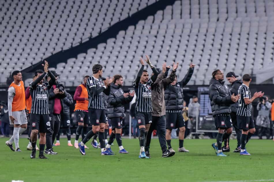 Corinthians regulariza pagamentos de salários e direitos de imagem do elenco (Foto: Marcello Zambrana/AGIF/Folhapress)