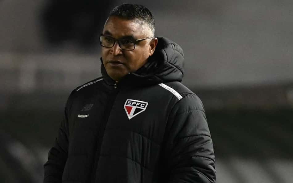 Veja memes da eliminação do São Paulo na Copa do Brasil