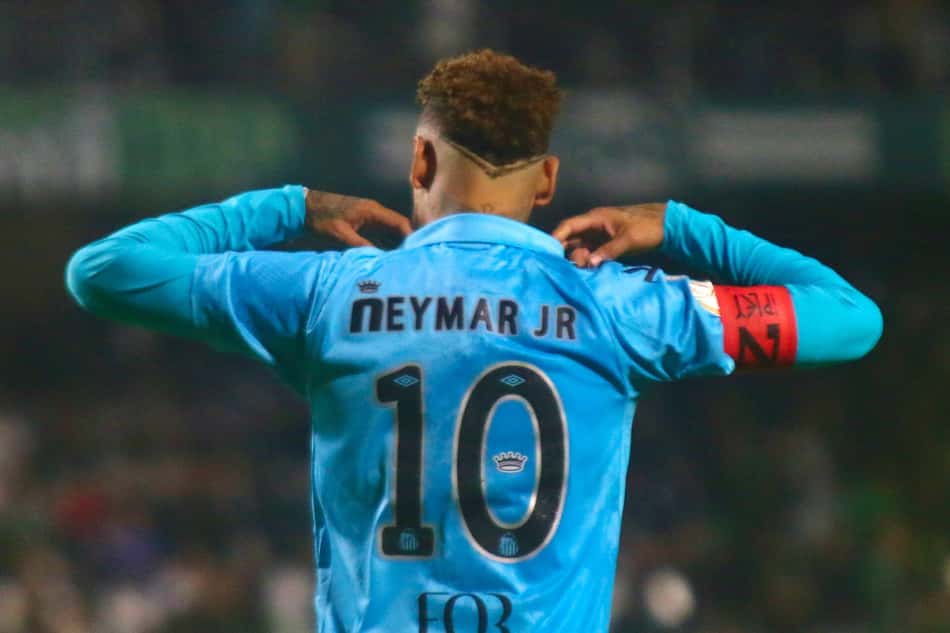 Neymar em Coritiba x Santos (Foto: Gabriel Machado/AGIF/Folhapress)