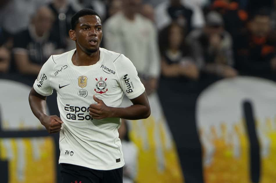 André permaneceu no Corinthians após proposta do Milan (Foto: Joisel Amaral/AGIF/Folhapress)