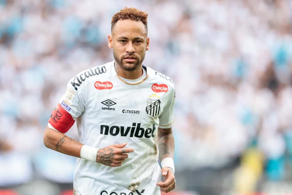 Neymar em ação às vésperas da convocação da Seleção (Foto: Marcello Zambrana/AGIF/Folhapress)